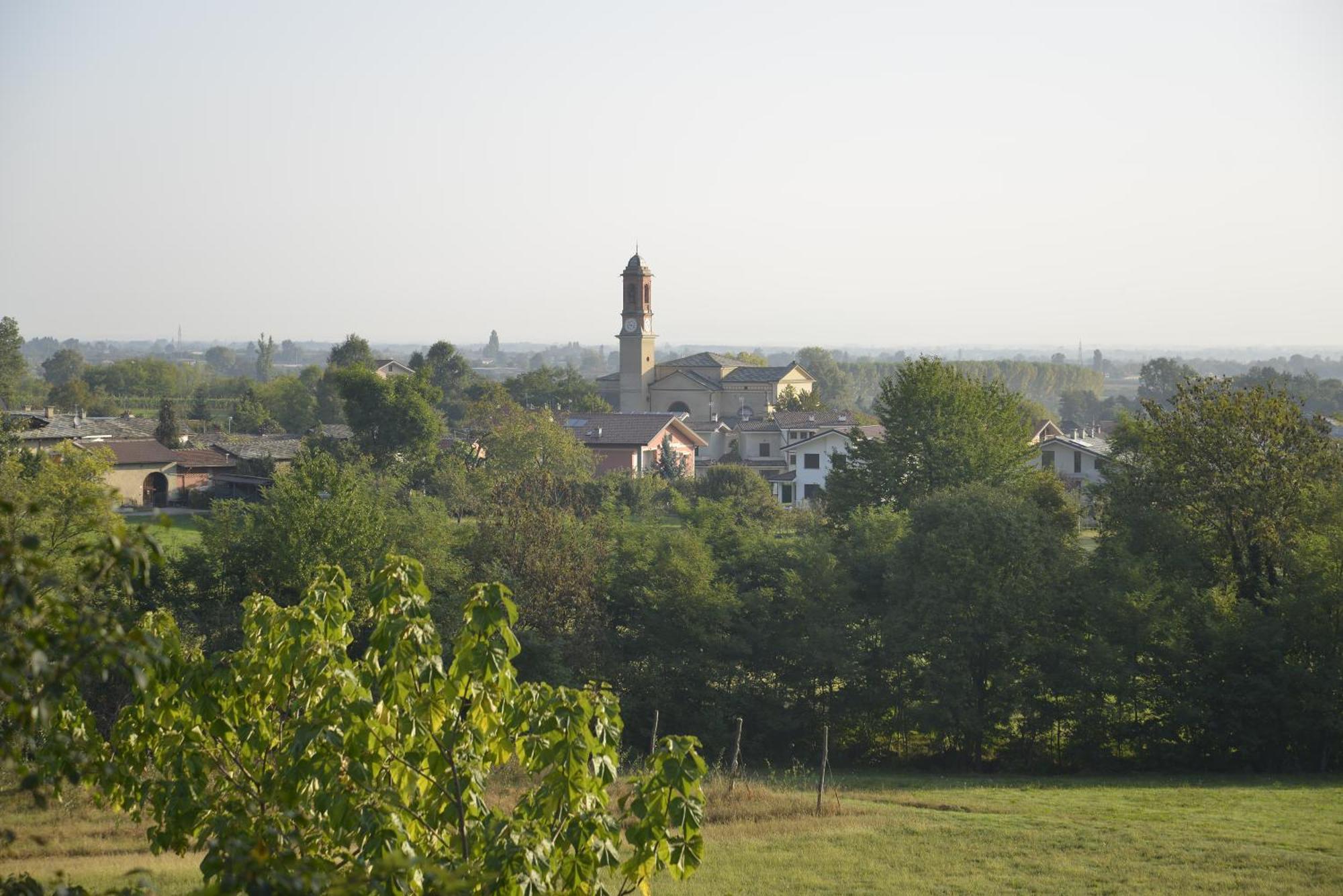 Agriturismo Ai Prüsot Bagnolo Piemonte Exterior foto