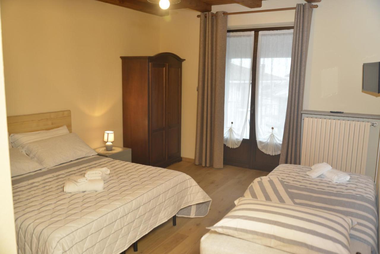 Agriturismo Ai Prüsot Bagnolo Piemonte Exterior foto