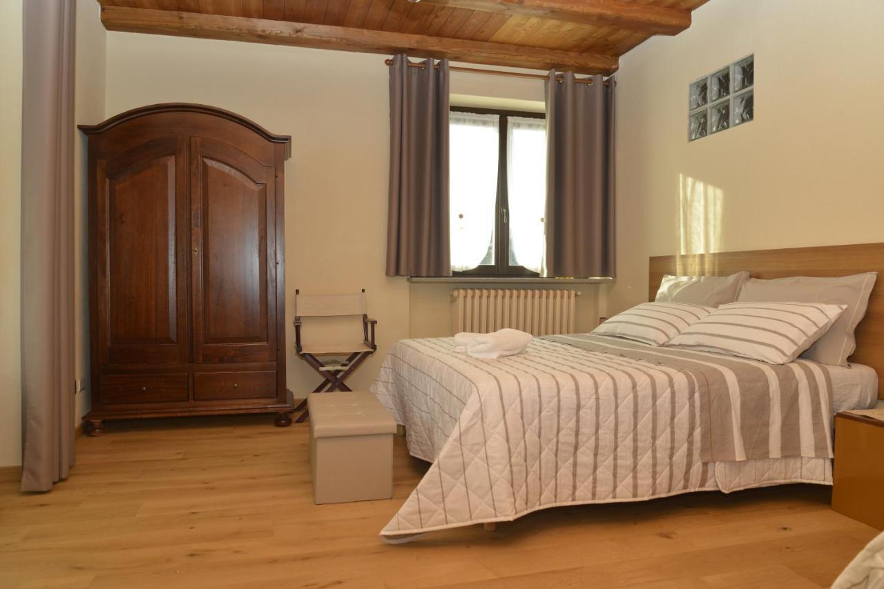 Agriturismo Ai Prüsot Bagnolo Piemonte Exterior foto
