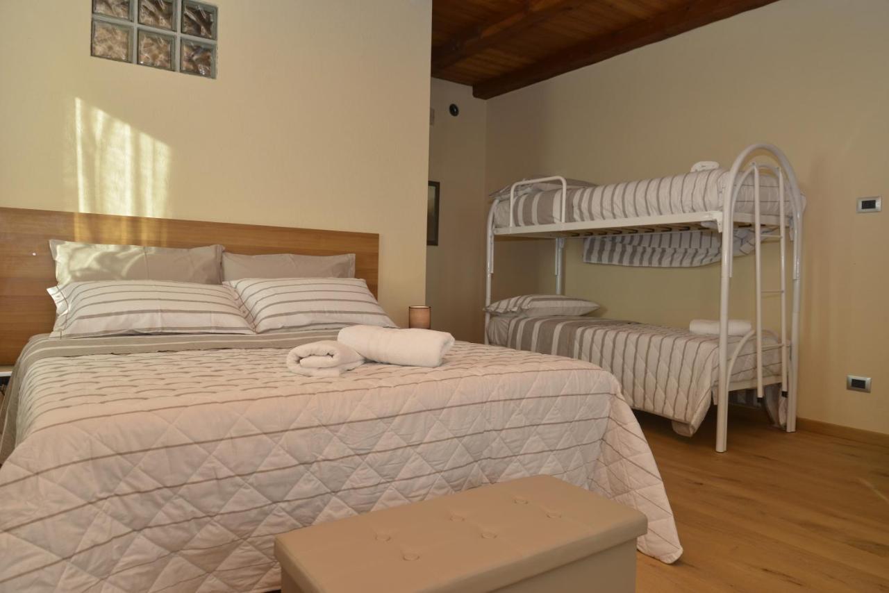 Agriturismo Ai Prüsot Bagnolo Piemonte Exterior foto